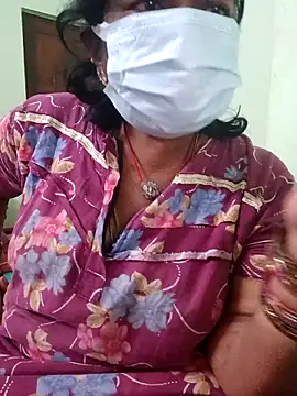 Snapshot of savithasree chatting on 12/17/25, 06:25 savithasree online show from 12/17/25, 06:25