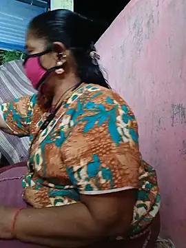 Snapshot of savithasree chatting on 06/20/26, 04:43 savithasree online show from 06/20/26, 04:43