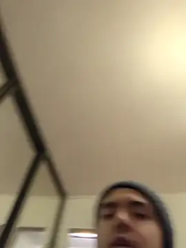 lucky swimmer online show from 11/26/25, 03:02