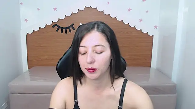 Snapshot of scarlett_percy_t chatting on 11/27/25, 07:38 scarlett percy t online show from 11/27/25, 07:38