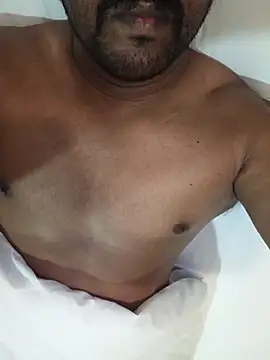 Snapshot of tamilfuckerda chatting on 11/08/25, 06:18 tamilfuckerda online show from 11/08/25, 06:18