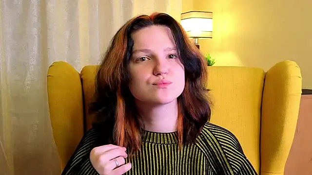 Snapshot of LatinaHuguenin chatting on 04/12/26, 09:09 LatinaHuguenin online show from 04/12/26, 09:09