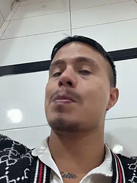 RaySullivan online show from 11/16/25, 02:39