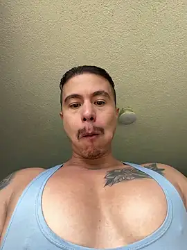 Snapshot of RaySullivan chatting on 02/26/26, 04:17 RaySullivan online show from 02/26/26, 04:17