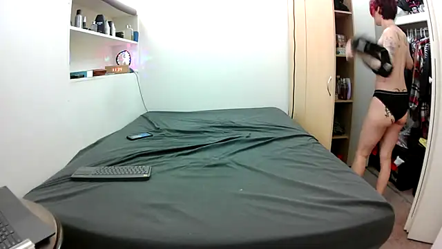 Empress Lilith online show from 04/11/26, 04:33