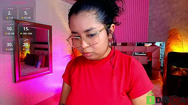 Snapshot of griselle_rousse chatting on 04/23/26, 09:06 griselle rousse online show from 04/23/26, 09:06