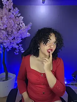 Snapshot of _sarahRose chatting on 11/27/25, 04:36 sarahRose online show from 11/27/25, 04:36