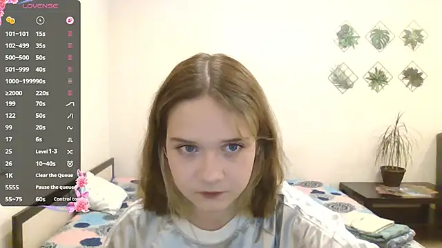 Snapshot of AlissaGerardo chatting on 11/20/25, 12:16 AlissaGerardo online show from 11/20/25, 12:16