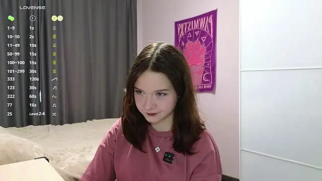 Snapshot of AlissaGerardo chatting on 04/17/26, 12:08 AlissaGerardo online show from 04/17/26, 12:08