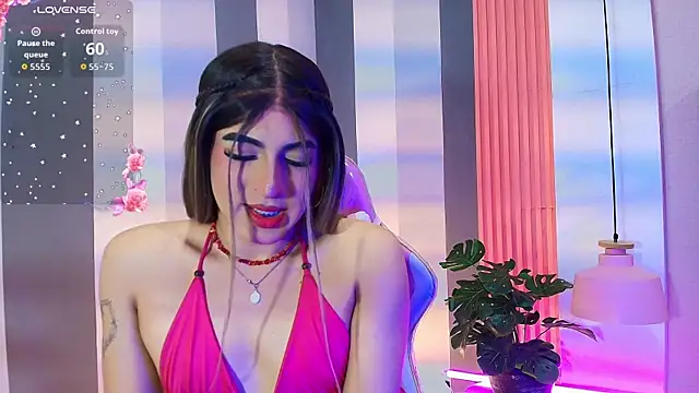 camii raux online show from 12/20/25, 03:46