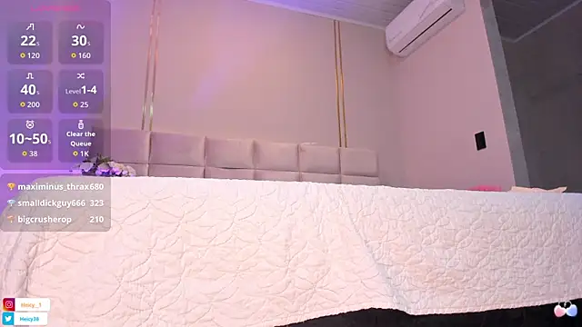 Snapshot of Heicy--01 chatting on 11/27/25, 08:11 Heicy--01 online show from 11/27/25, 08:11