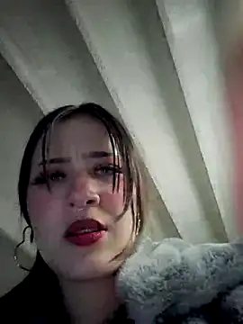 Snapshot of Celeste_Moretti chatting on 11/22/25, 01:26 Celeste Moretti online show from 11/22/25, 01:26