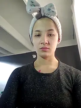 Snapshot of Celeste_Moretti chatting on 01/19/26, 01:37 Celeste Moretti online show from 01/19/26, 01:37