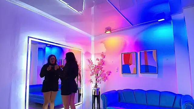 Snapshot of Alondra_gomexxx chatting on 11/09/25, 03:49 Alondra gomexxx online show from 11/09/25, 03:49