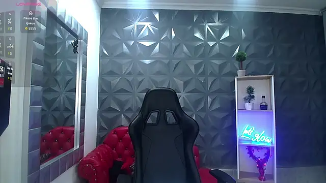 Scandarkmarie online show from 12/20/25, 06:37