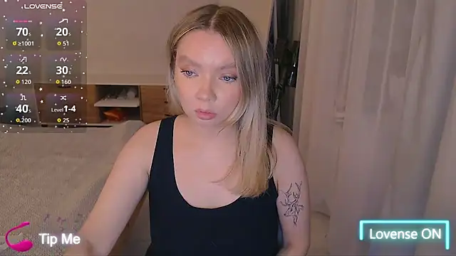 PolinaXXXXJones online show from 12/15/25, 07:40