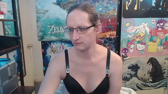 Savanah Banana  online show from 12/04/25, 10:35