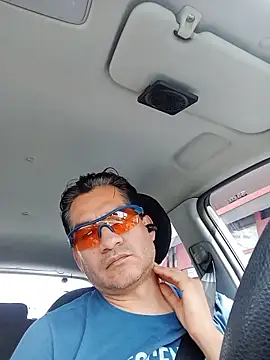 Snapshot of Christian2025fp chatting on 11/09/25, 06:50 Christian2025fp online show from 11/09/25, 06:50