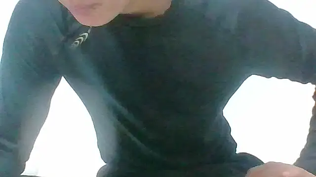 hiroto11058 online show from 01/06/26, 07:45