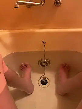 houkeiboy78 online show from 11/28/25, 10:18