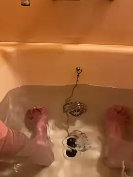 houkeiboy78 online show from 12/20/25, 10:11