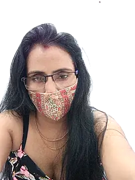 sanjana077 online show from 03/01/26, 04:53