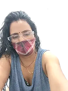 sanjana077 online show from 03/11/26, 01:55