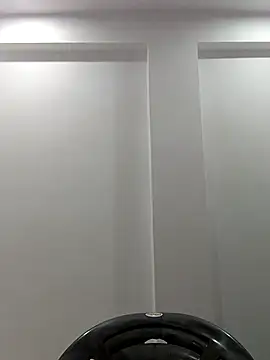 sanjana077 online show from 03/15/26, 04:24