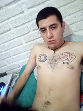 Snapshot of ale-hot21 chatting on 11/05/25, 06:02 ale-hot21 online show from 11/05/25, 06:02