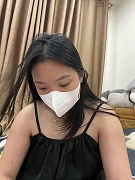 linh-xinh18 online show from 07/08/26, 06:12