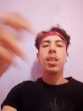 Snapshot of NovaCharm chatting on 11/11/25, 10:37 NovaCharm online show from 11/11/25, 10:37