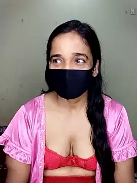 Snapshot of Fast_lady chatting on 11/07/25, 08:36 Fast lady online show from 11/07/25, 08:36