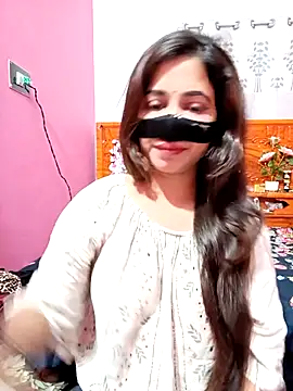 Nishi-3 online show from 11/22/25, 12:42