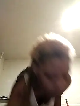 Snapshot of SITHANDRAH chatting on 03/23/26, 09:57 SITHANDRAH online show from 03/23/26, 09:57