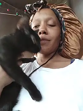 Snapshot of SITHANDRAH chatting on 03/26/26, 09:42 SITHANDRAH online show from 03/26/26, 09:42