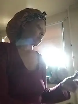 Snapshot of SITHANDRAH chatting on 03/29/26, 01:11 SITHANDRAH online show from 03/29/26, 01:11