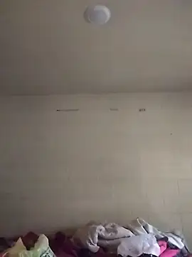 Snapshot of SITHANDRAH chatting on 04/13/26, 08:58 SITHANDRAH online show from 04/13/26, 08:58