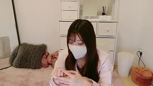 yuki-0303 online show from 02/15/26, 04:14