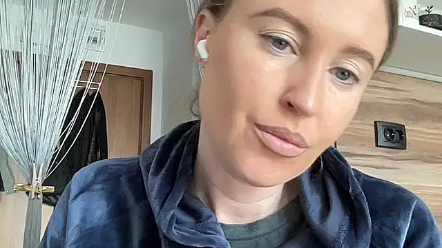 Ameli8 online show from 03/15/26, 09:59