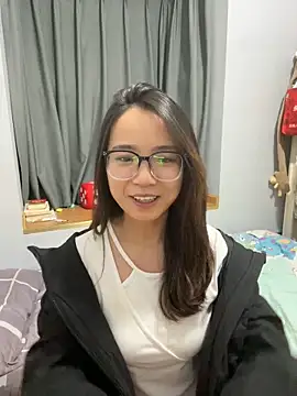 Hmm 0303 online show from 11/17/25, 02:34