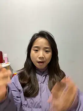 Hmm 0303 online show from 12/04/25, 02:48