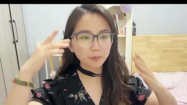 Hmm 0303 online show from 02/28/26, 03:46