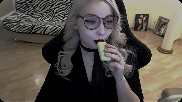 fromsun forsoul777 online show from 11/25/25, 11:32