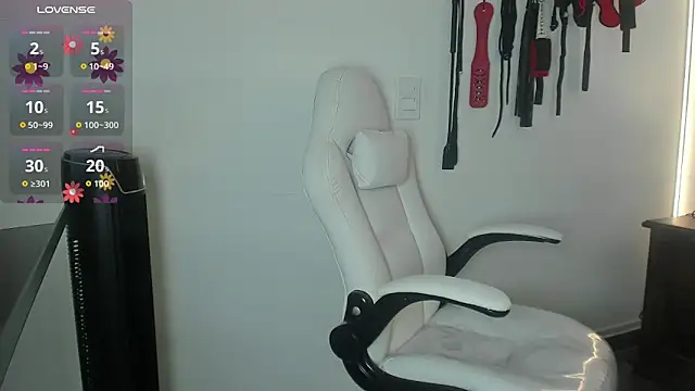  brianna11 online show from 11/06/25, 01:01