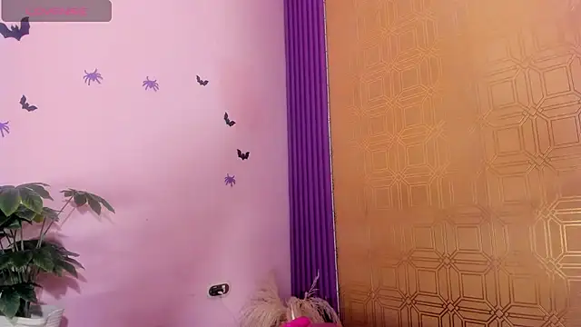 valen gill online show from 11/06/25, 01:12