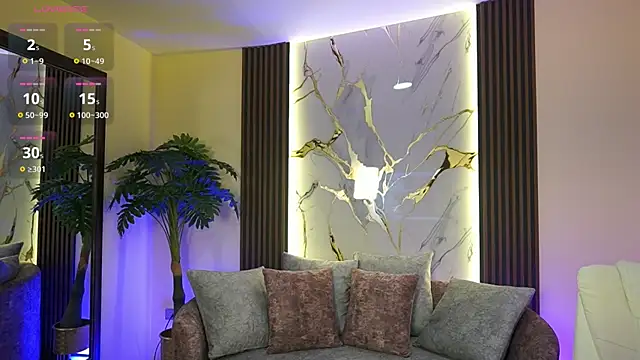 TessaaFox online show from 11/11/25, 01:22