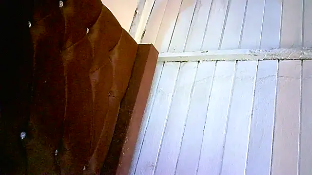 Snapshot of Zulreyna chatting on 03/25/26, 12:38 Zulreyna online show from 03/25/26, 12:38