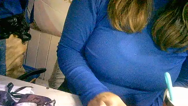 Zulreyna online show from 06/30/26, 04:35