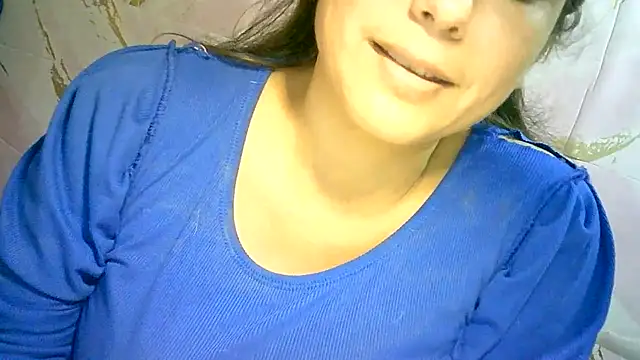 Zulreyna online show from 07/16/26, 05:02