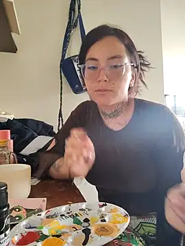 Snapshot of mr_arte chatting on 11/05/25, 04:18 mr arte online show from 11/05/25, 04:18